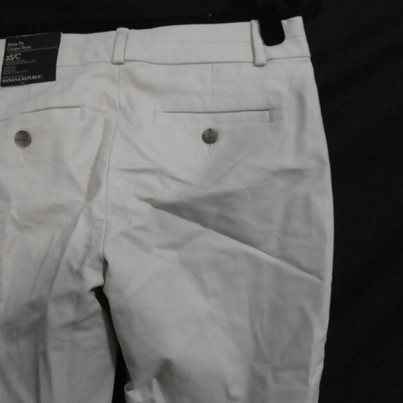 BANANA REPUBLIC - Ryan Fit | 2S short | Classic Beige Straight Leg Pants | NWT - Picture 13 of 15